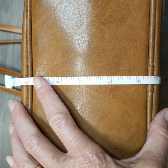 American West leather handbag. Bow front bag. - Picture 12 of 12